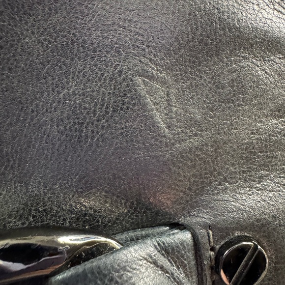 Black Clutch with Chain Detail - Picture 5 of 10